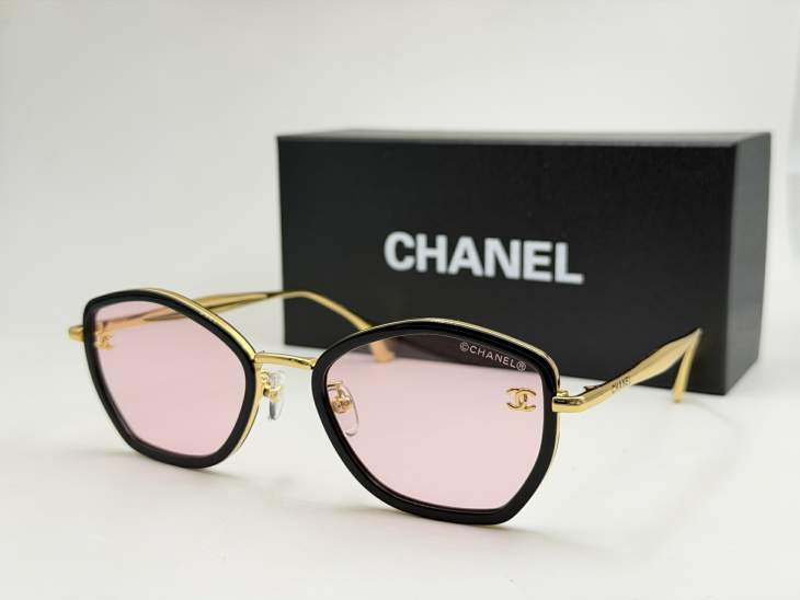 Picture of Chanel Sunglasses _SKUfw77118214fw